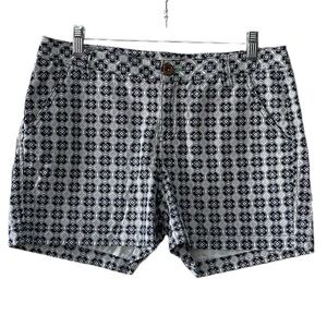 Bob Timberlake flat front chino shorts white with blue geometric print Women’s 8